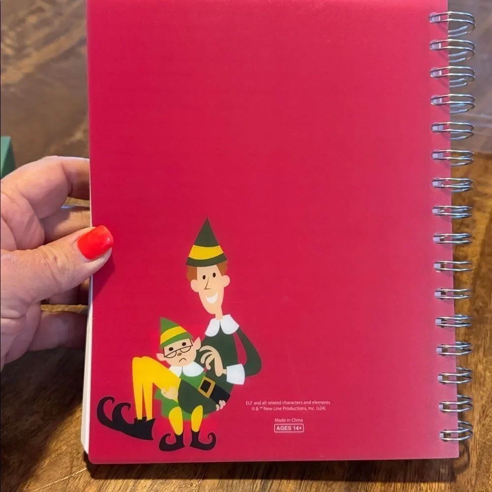 Warner Brothers Elf spiral and pen gift set in gift box